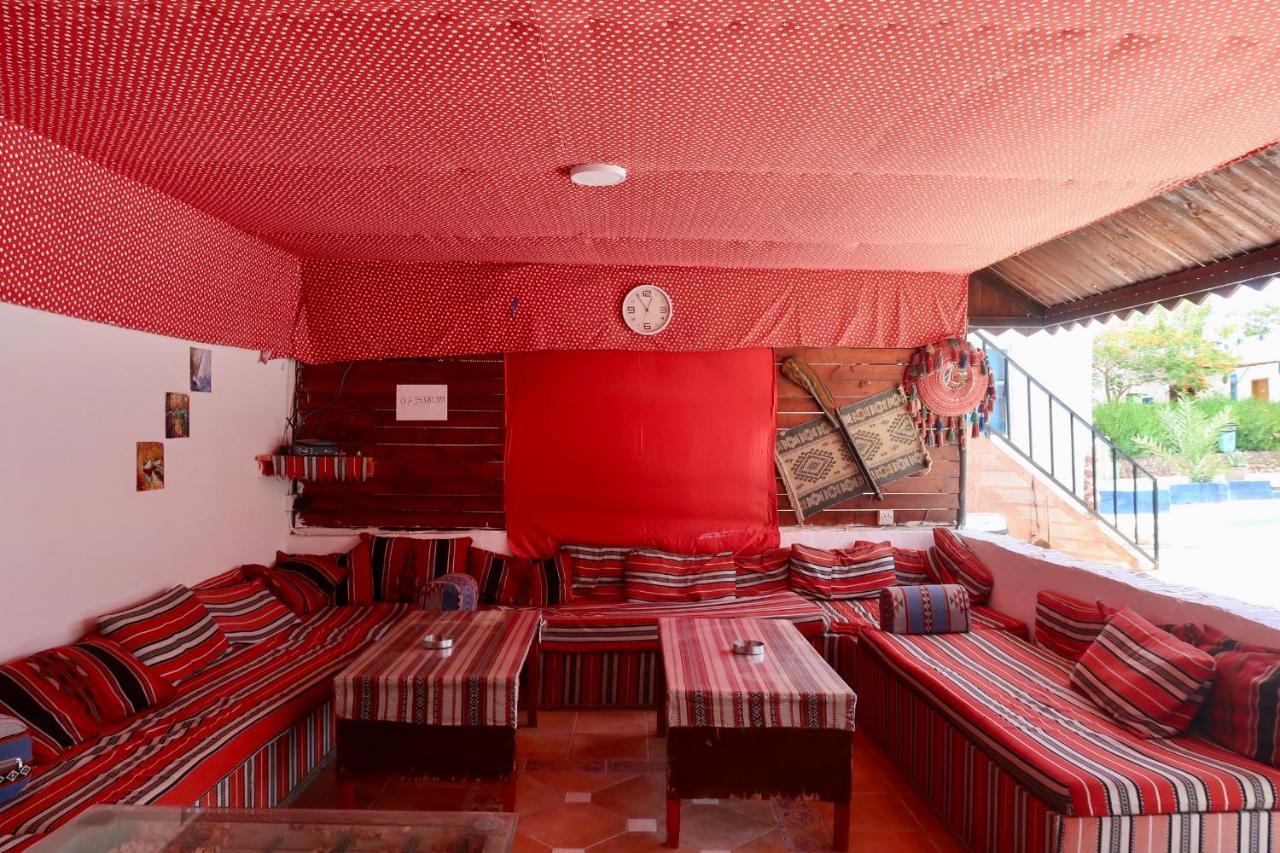 Bedouins Inn Village アカバ エクステリア 写真